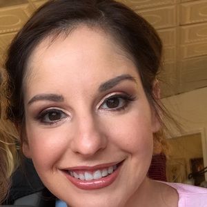 Meet your Posher, Lindsey